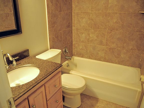 4th image of 626 S 19th Street # Fl 2nd