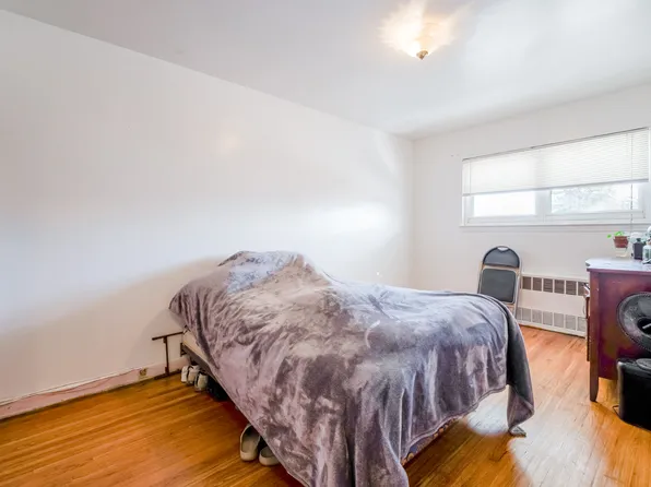 3617 Laconia Avenue image 22 of 46