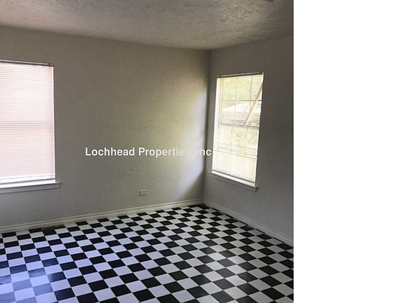 4th image of 6027 Lovett Ave