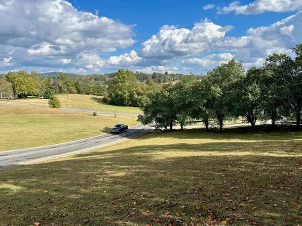 (undisclosed Address), Kodak, TN 37764