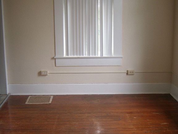 2nd image of 324 W Magnolia Ave APT 2
