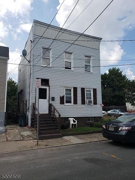 2nd image of 41 Jacob St