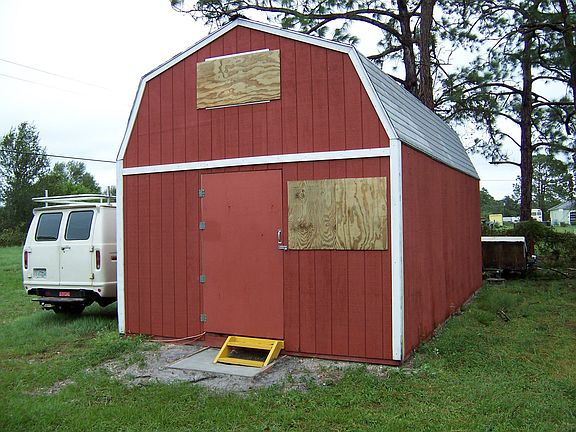 14' x 20' outbuilding