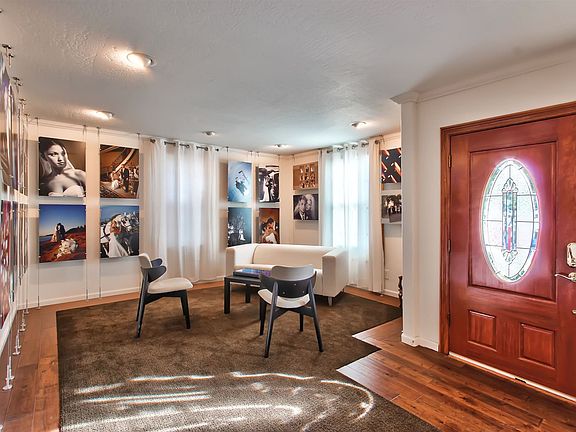 4th image of 309 Washington Blvd