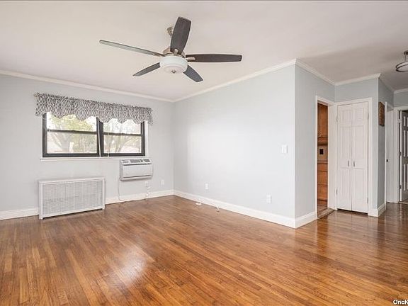 4th image of 25 Elizabeth St APT 2B