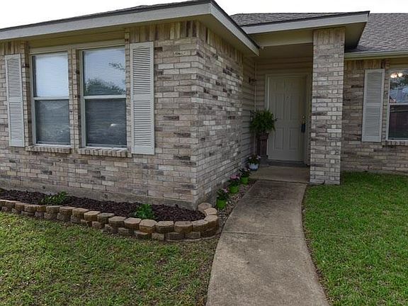 5th image of 1308 Starpoint Ln