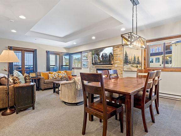 4th image of 645 S Park Avenue UNIT 3-204