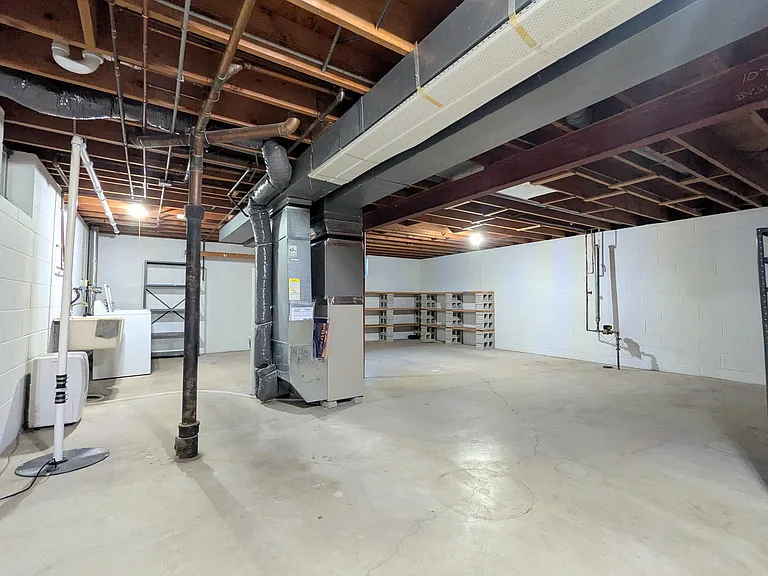 6065 Oakwood Rd — Photo 19