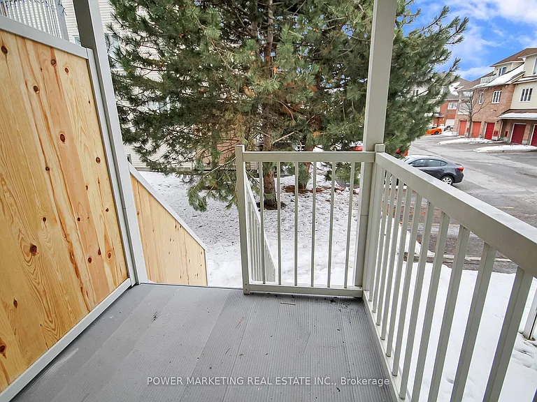 45 Waterbridge Dr — Photo 37