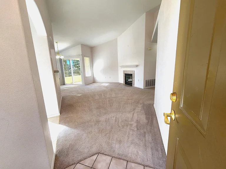 3895 Riviera Grv #202 — Photo 3