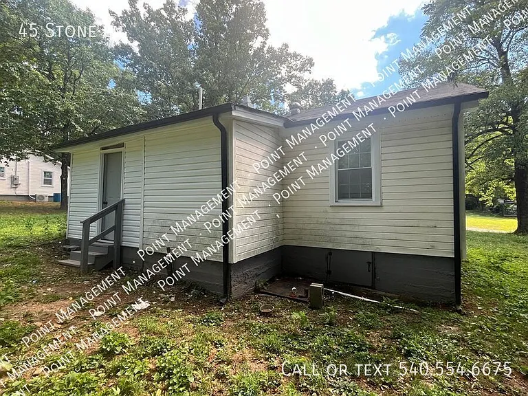 45 Stone Ln — Photo 2