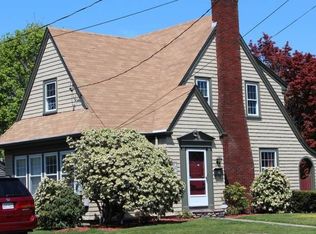 1400 Robeson St, Fall River, MA 02720