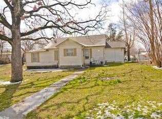 922 W 44th St, N Little Rock, AR 72118