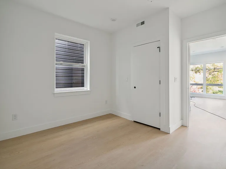 2402 W Montgomery Ave #4 — Photo 10