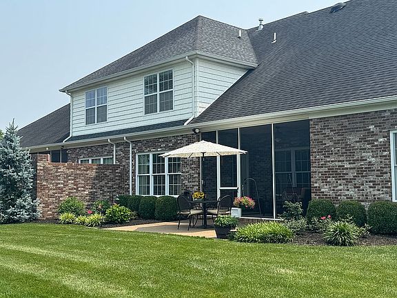 4th image of 2025 Long Cove Cir