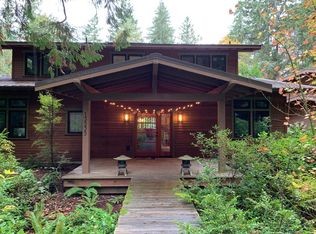 13535 Ellingsen Rd NE, Bainbridge Island, WA 98110