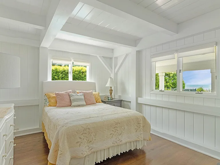 2700 Sound Dr — Photo 16
