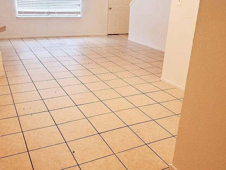 519 E Sanford St #1 — Photo 14