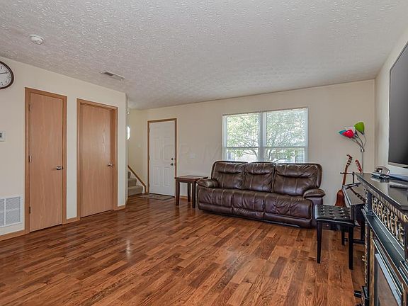 3rd image of 6168 Broad Stripes Ave #194