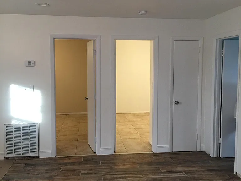 558 Holly Dr #1 — Photo 13