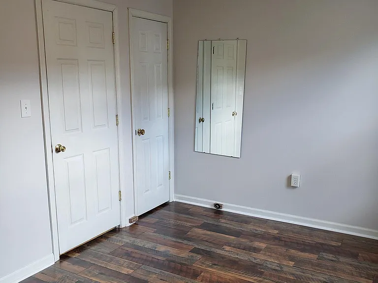 138 S Locust St — Photo 18