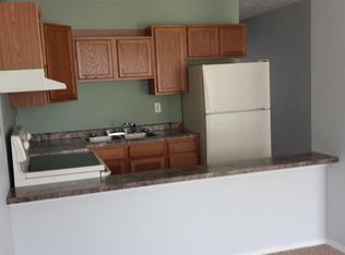 107 Park View Ct APT 7, Pekin, IL 61554