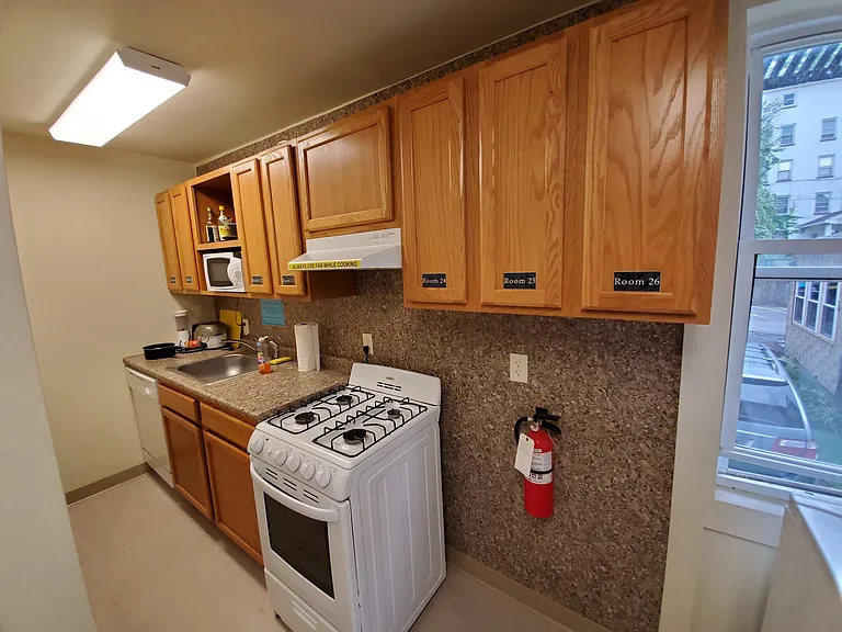210 Dryden Rd — Photo 6
