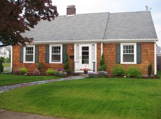 184 Mount Vernon Blvd, Pawtucket, RI 02861