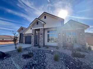 2988 E Willis Creek Dr, Washington, UT 84780