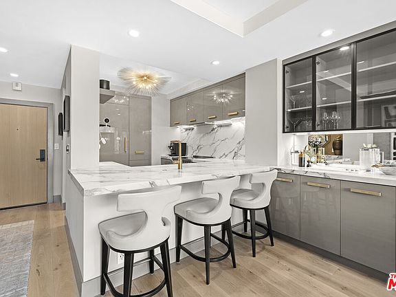 5th image of 999 N Doheny Dr APT 803