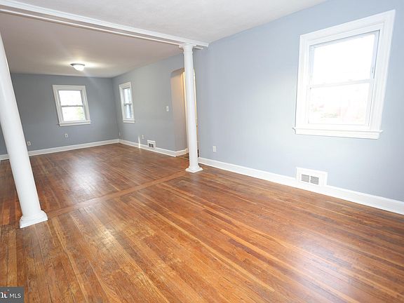 4th image of 6602 Medwick Dr