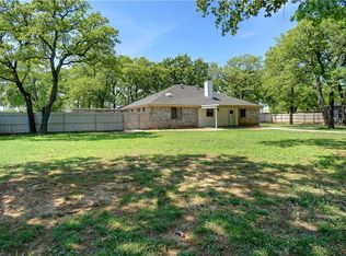 3244 Oak Ln, Weatherford, TX 76088