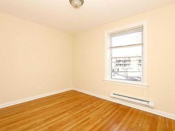 5th image of 3941 N Janssen Avenue # E2 Fl 2nd