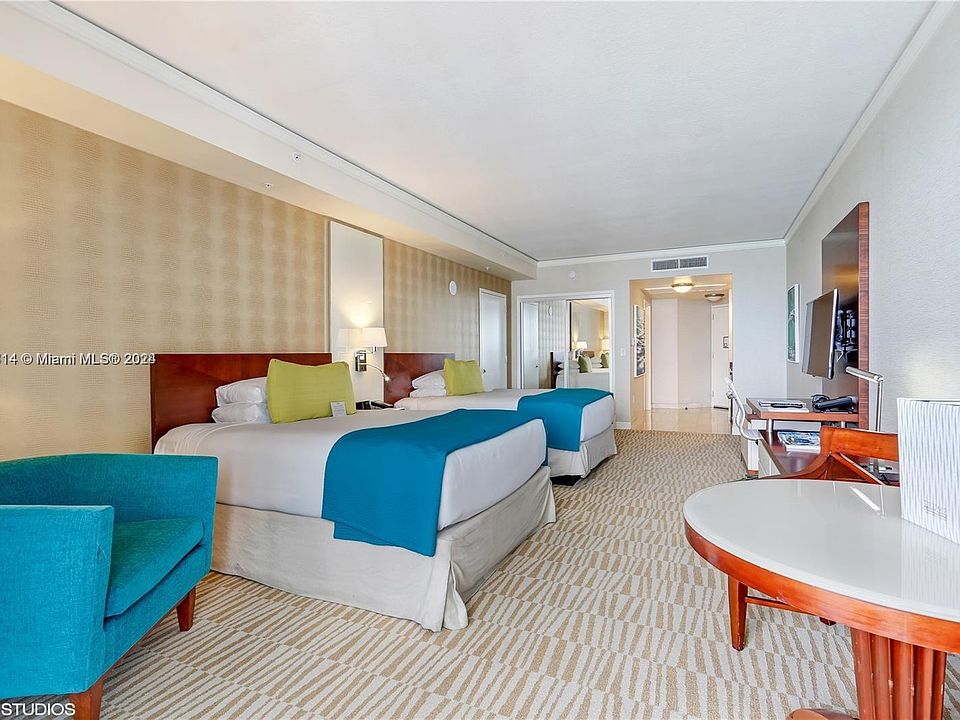 1st image of 18001 Collins Ave #1106