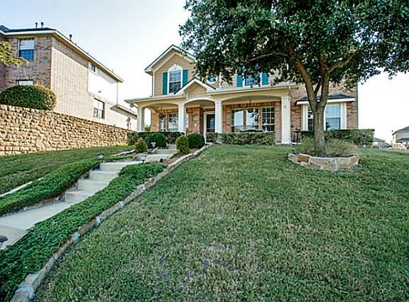 3rd image of 2917 Golden Meadow Ave