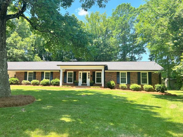 928 Brentwood Dr