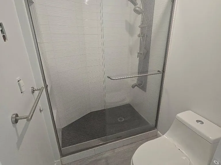 1376 SW 36th Ave #1376 — Photo 2