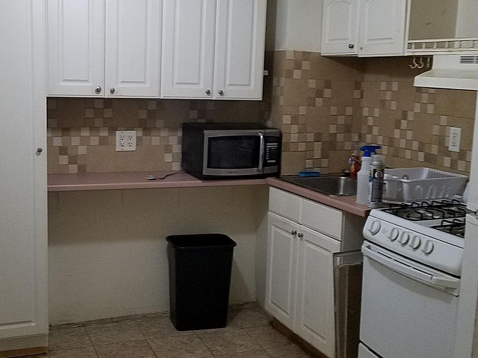1st image of 1790 E 51st St #1