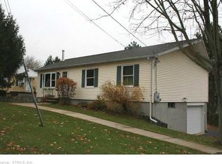 28 Pine St, Norwich, CT 06360