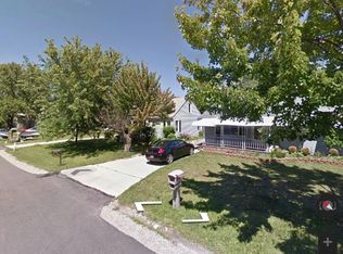 397 Morton Rd, Vermilion, OH 44089