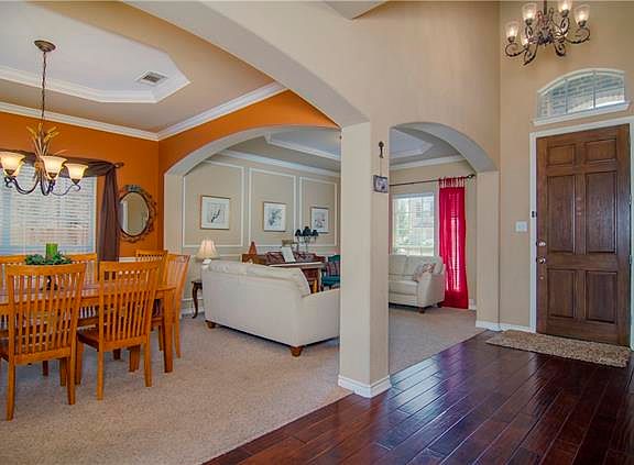 4th image of 11841 Balta Dr