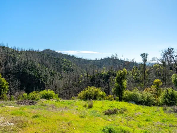 1470 Los Alamos Road, Santa Rosa, CA 95409