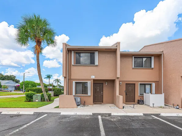 139 SPARROW Drive #2A, Royal Palm Beach, FL 33411