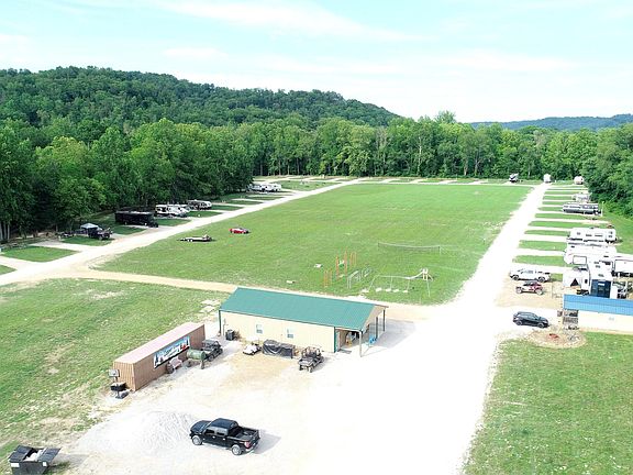 3rd image of 4065 Copper Creek Rd