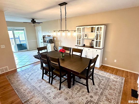 2nd image of 1107 Hall Dr W