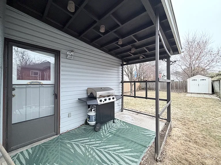 70 Poulette St — Photo 17