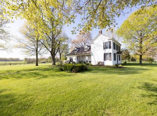 9106 Roachester Cozaddale Rd, Pleasant Plain, OH 45162