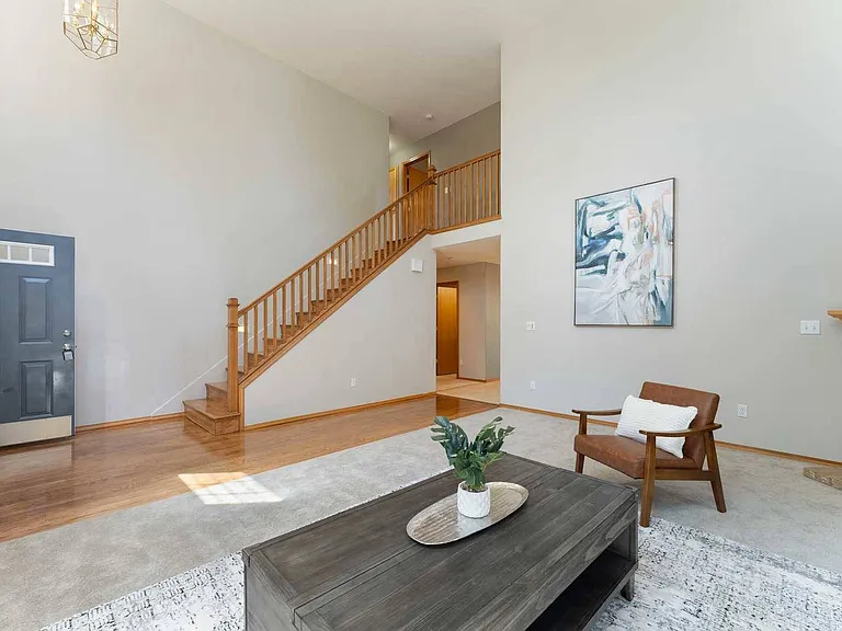 16804 NE 12th St — Photo 16