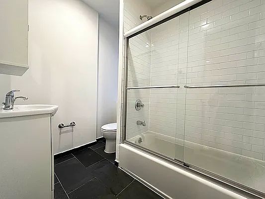 5th image of 108 9th Ave #1