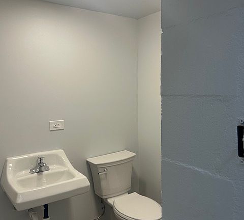 3rd image of 94-124 Pupukahi St APT E